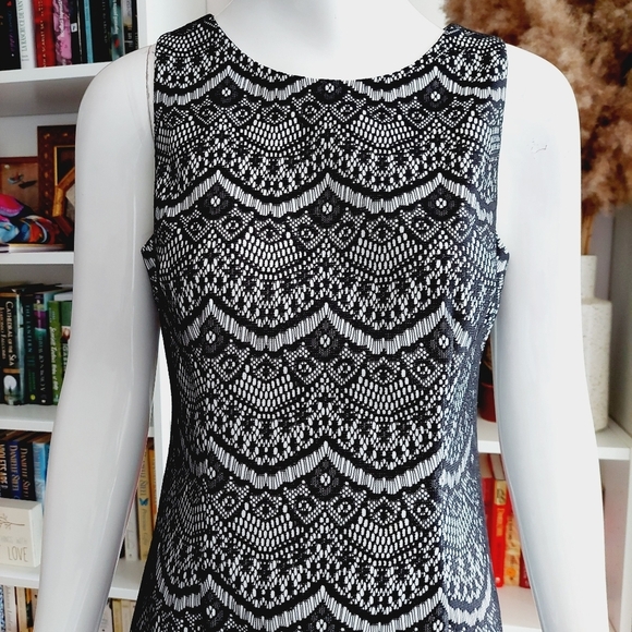 Jessica Simpson Bonded Lace Sleeveless Back Zip Up Mini Dress P5505 - Picture 3 of 9